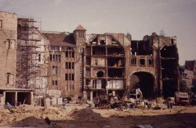 Tacheles 1991