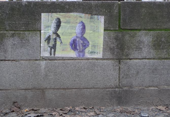 Zeitungspapier Paste-Up