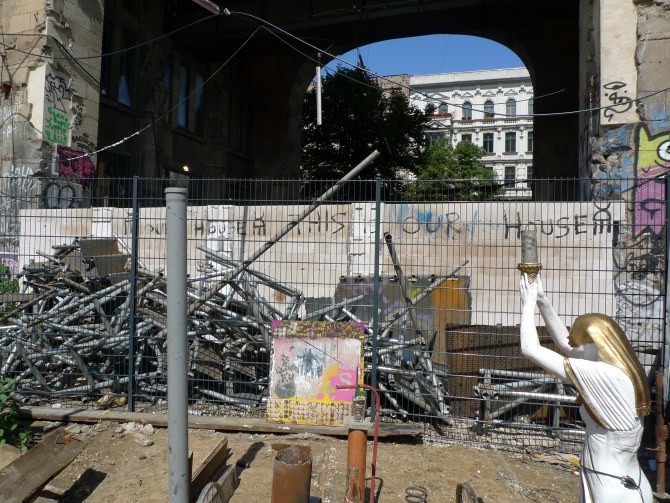 tacheles5.jpg