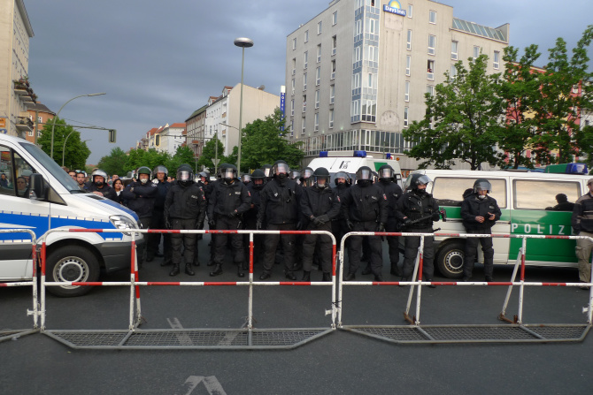 police3.jpg