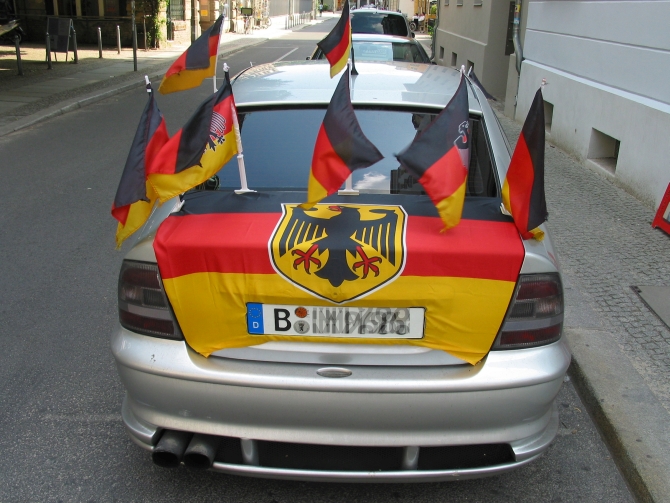 em1.jpg