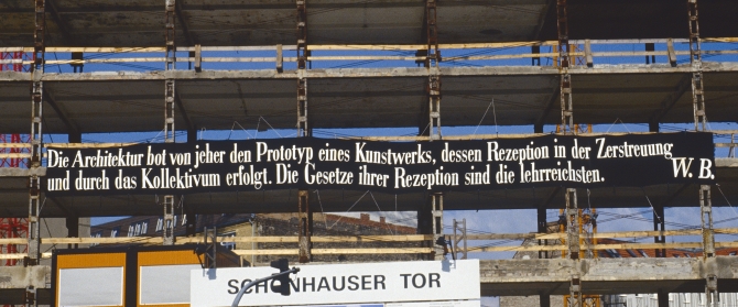schoenhauser_tor_0.jpg
